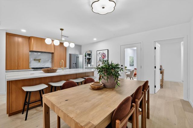 1640 9th Ave, Sacramento, CA 95818