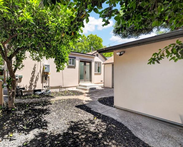 1640 9th Ave, Sacramento, CA 95818