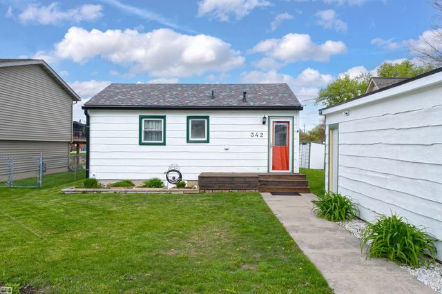 342 S Mary Street, Marine City, MI 48039