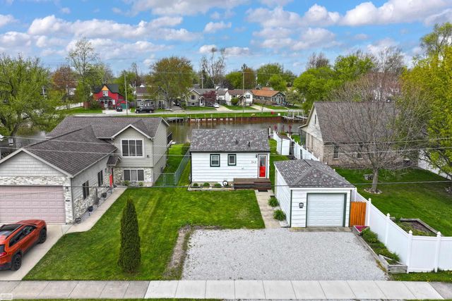 342 S Mary Street, Marine City, MI 48039