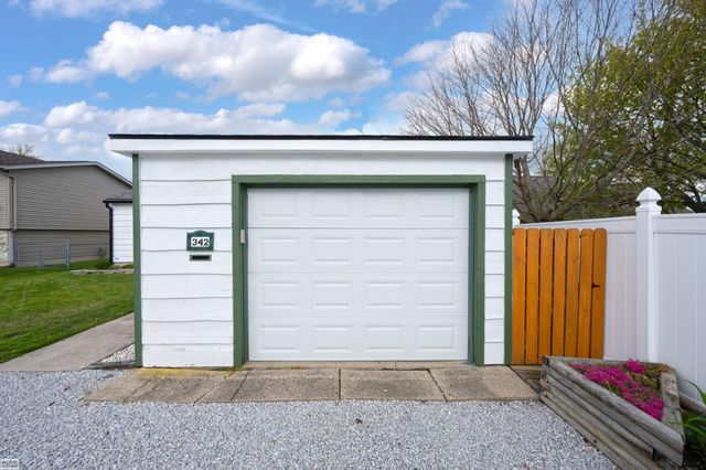 342 S Mary Street, Marine City, MI 48039