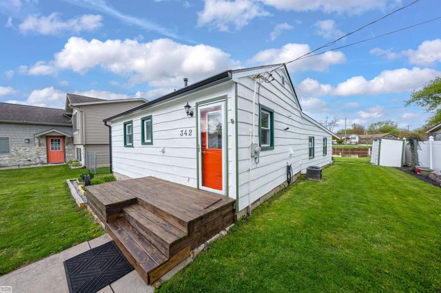 342 S Mary Street, Marine City, MI 48039