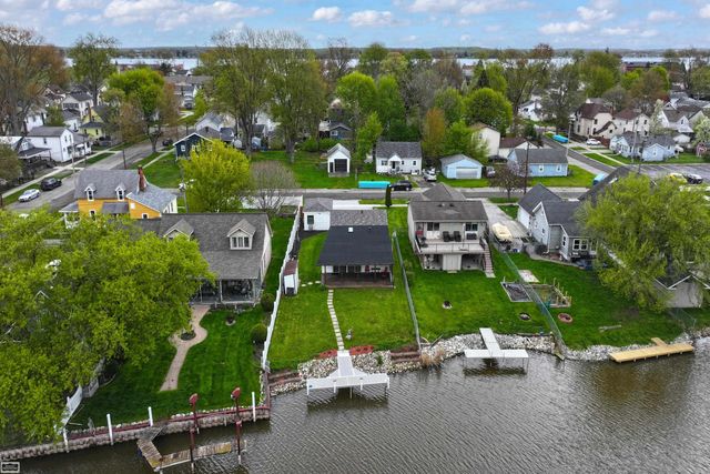 342 S Mary Street, Marine City, MI 48039