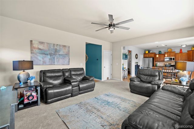 16621 Charles Town Court, Fenton Charter Township, MI 48451