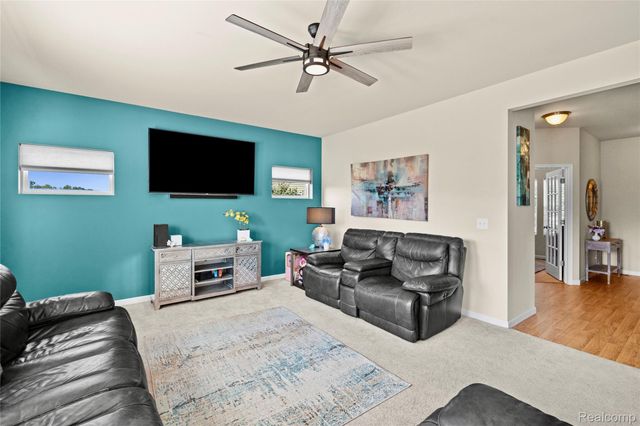 16621 Charles Town Court, Fenton Charter Township, MI 48451