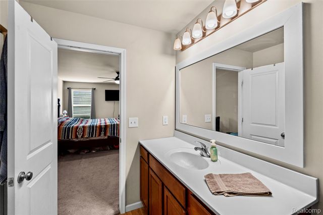 16621 Charles Town Court, Fenton Charter Township, MI 48451