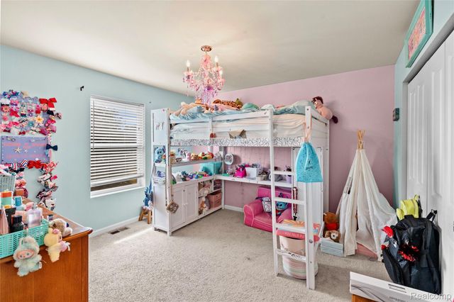 16621 Charles Town Court, Fenton Charter Township, MI 48451
