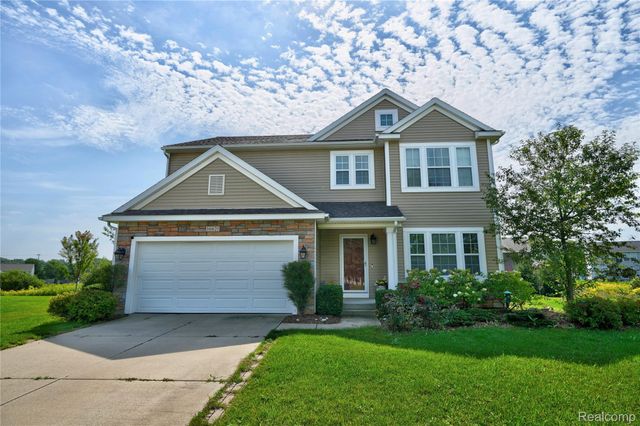 16621 Charles Town Court, Fenton Charter Township, MI 48451