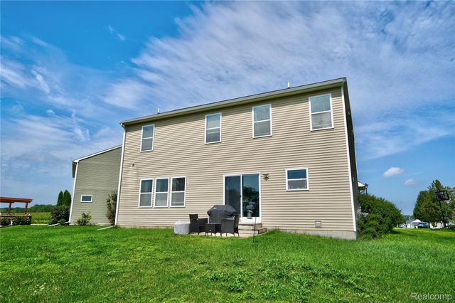 16621 Charles Town Court, Fenton Charter Township, MI 48451