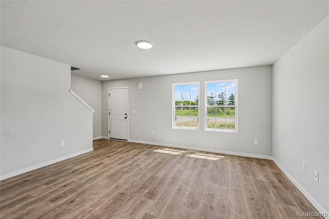 6030 Lahring Road, Linden, MI 48451