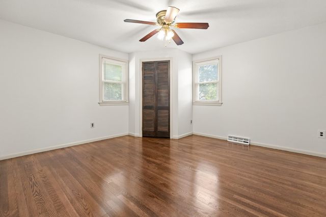 10 Clark Rd, Groveland, MA 01834