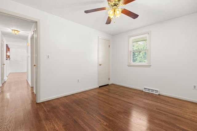 10 Clark Rd, Groveland, MA 01834