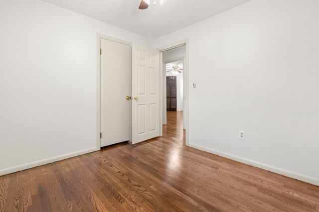 10 Clark Rd, Groveland, MA 01834