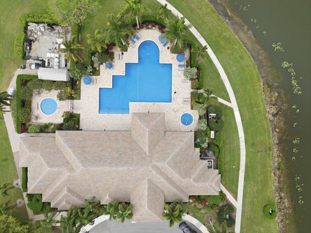 11788 Knightsbridge Place, Wellington, FL 33449