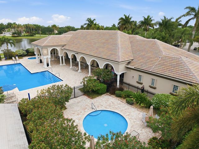 11788 Knightsbridge Place, Wellington, FL 33449