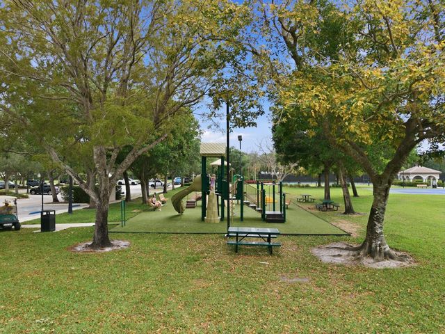 11788 Knightsbridge Place, Wellington, FL 33449