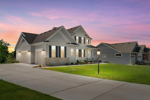 7519 S 50th COURT, Franklin, WI 53132