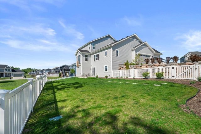 7519 S 50th COURT, Franklin, WI 53132