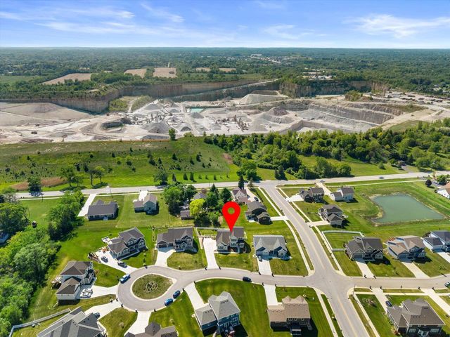 7519 S 50th COURT, Franklin, WI 53132
