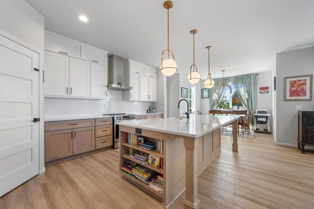 7519 S 50th COURT, Franklin, WI 53132