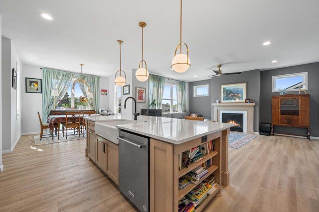 7519 S 50th COURT, Franklin, WI 53132