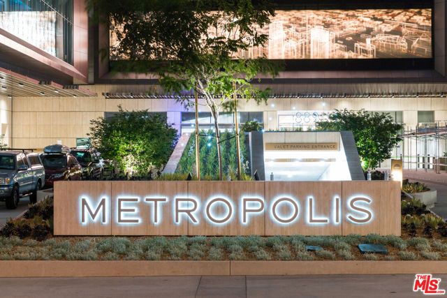 889 Francisco Street 1201, Los Angeles, CA 90017