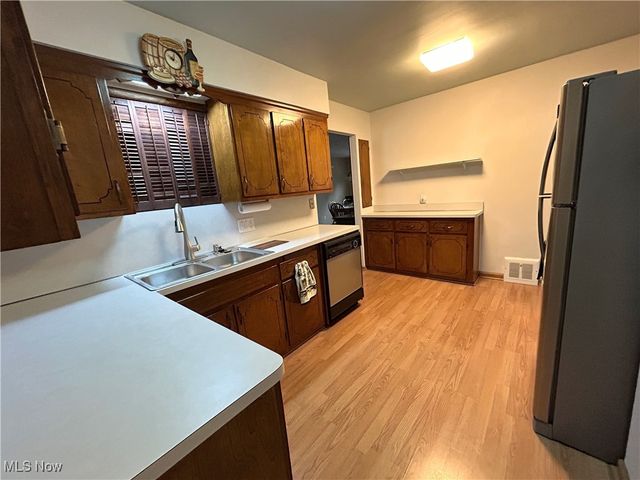 30408 Mildred Drive, Willowick, OH 44095