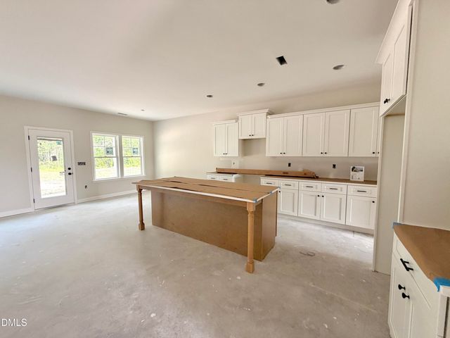 3750 Chatsworth Drive, La Grange, NC 28551