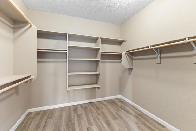 9105 Lansdowne Place NE, Albuquerque, NM 87113