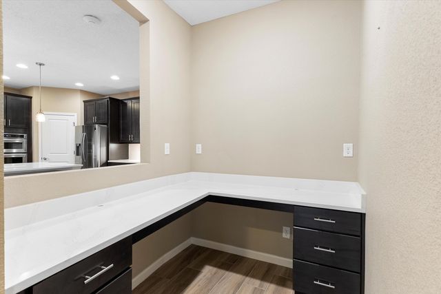 9105 Lansdowne Place NE, Albuquerque, NM 87113