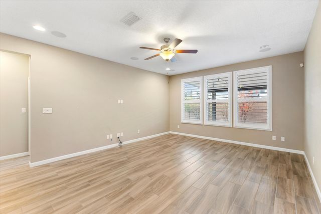 9105 Lansdowne Place NE, Albuquerque, NM 87113