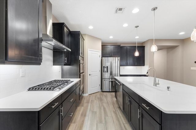 9105 Lansdowne Place NE, Albuquerque, NM 87113