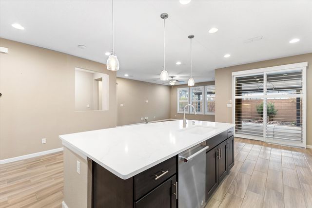 9105 Lansdowne Place NE, Albuquerque, NM 87113