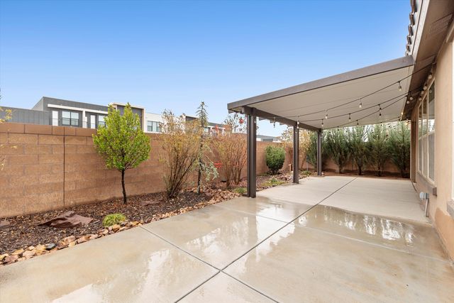 9105 Lansdowne Place NE, Albuquerque, NM 87113