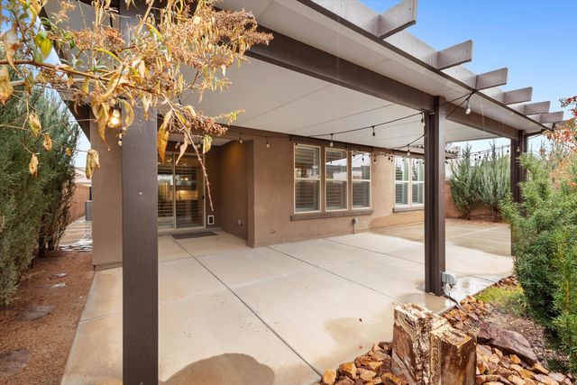 9105 Lansdowne Place NE, Albuquerque, NM 87113