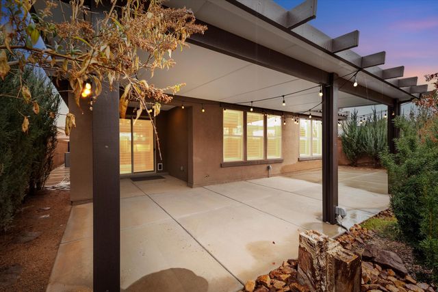 9105 Lansdowne Place NE, Albuquerque, NM 87113