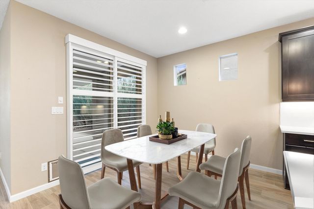 9105 Lansdowne Place NE, Albuquerque, NM 87113