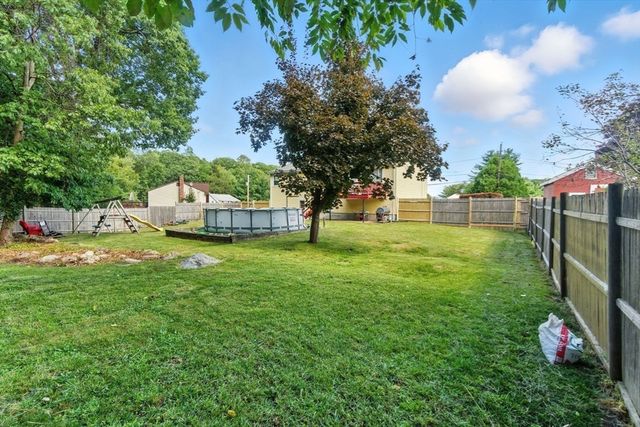 45 Lantern Ln, Randolph, MA 02368