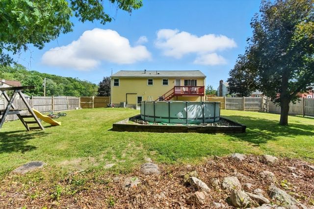 45 Lantern Ln, Randolph, MA 02368