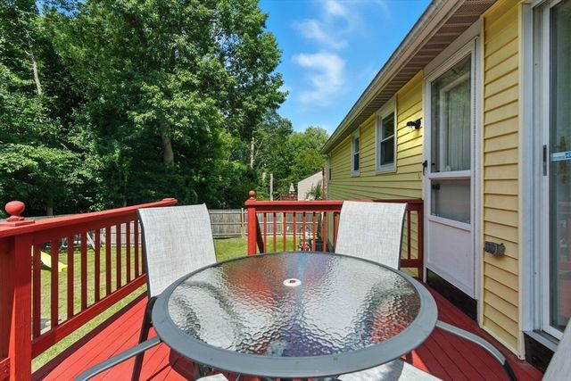 45 Lantern Ln, Randolph, MA 02368