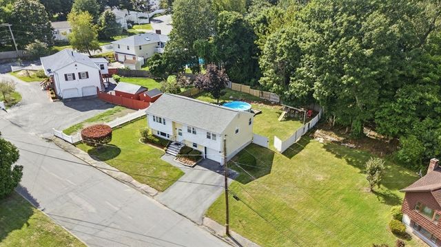 45 Lantern Ln, Randolph, MA 02368