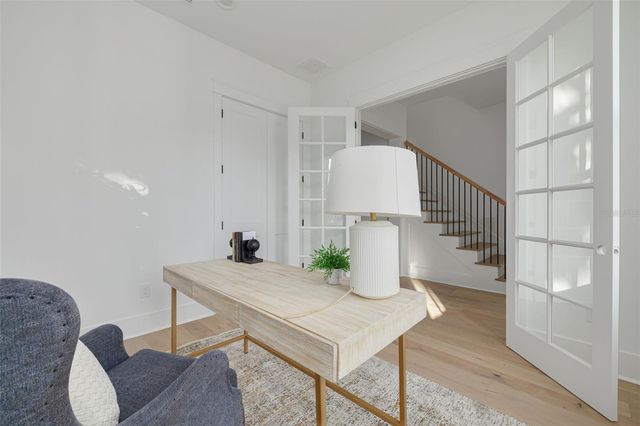 621 37TH AVENUE N, St Petersburg, FL 33704