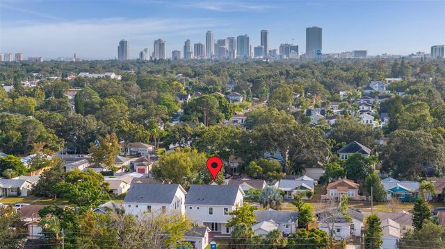 621 37TH AVENUE N, St Petersburg, FL 33704