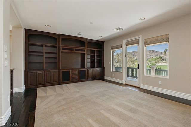 2155 Alcova Ridge Drive, Las Vegas, NV 89135