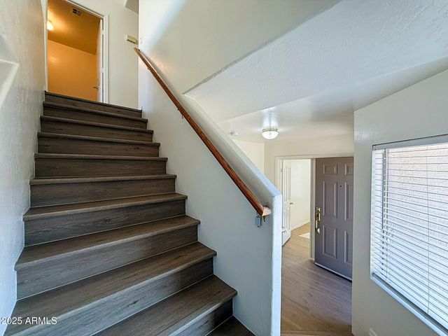 10434 W OREGON Avenue, Glendale, AZ 85307