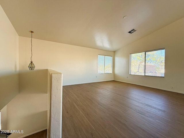 10434 W OREGON Avenue, Glendale, AZ 85307