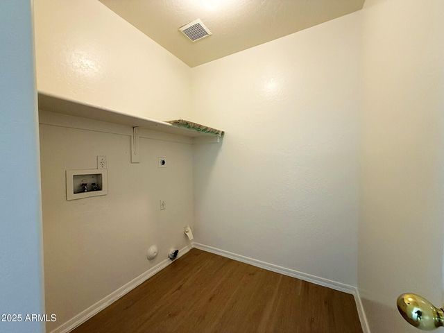 10434 W OREGON Avenue, Glendale, AZ 85307