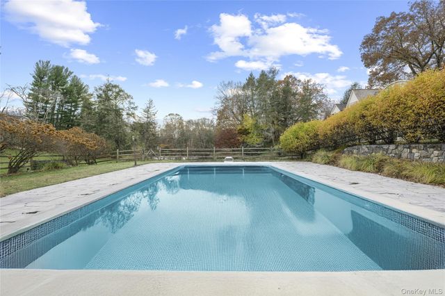 440 Long Ridge Road, Bedford, NY 10576