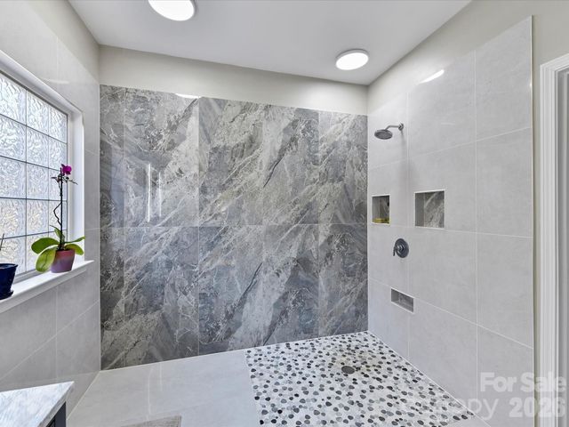 19716 Outermark Lane, Cornelius, NC 28031