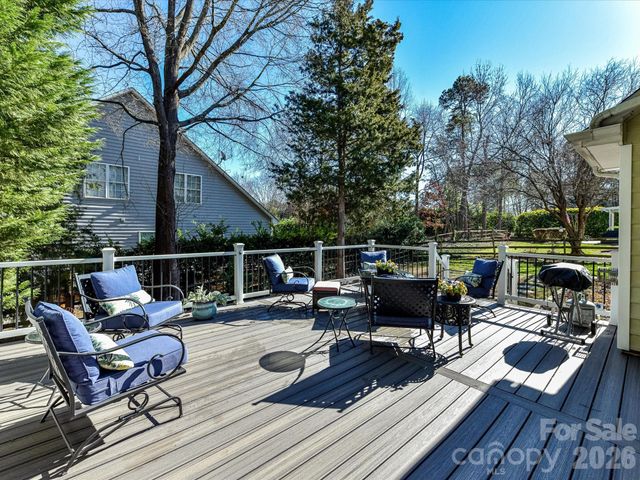 19716 Outermark Lane, Cornelius, NC 28031